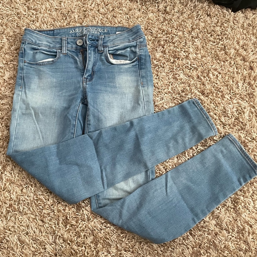 American eagle low rise jeans